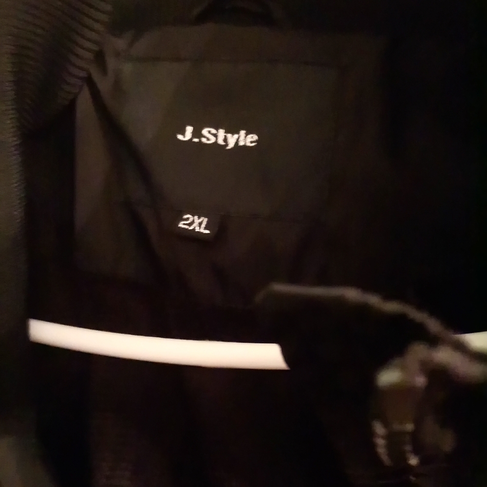 Winter jacket - Picture 4 of 6